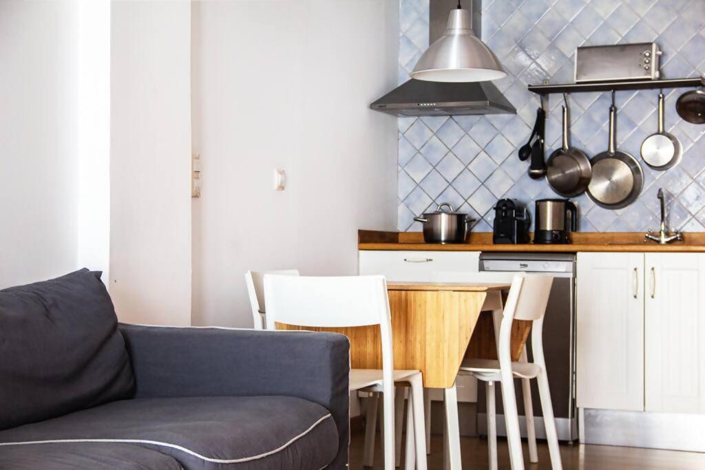 Apartamento Con Terraza Privada Cerca De La Playa Valencia Eksteriør billede