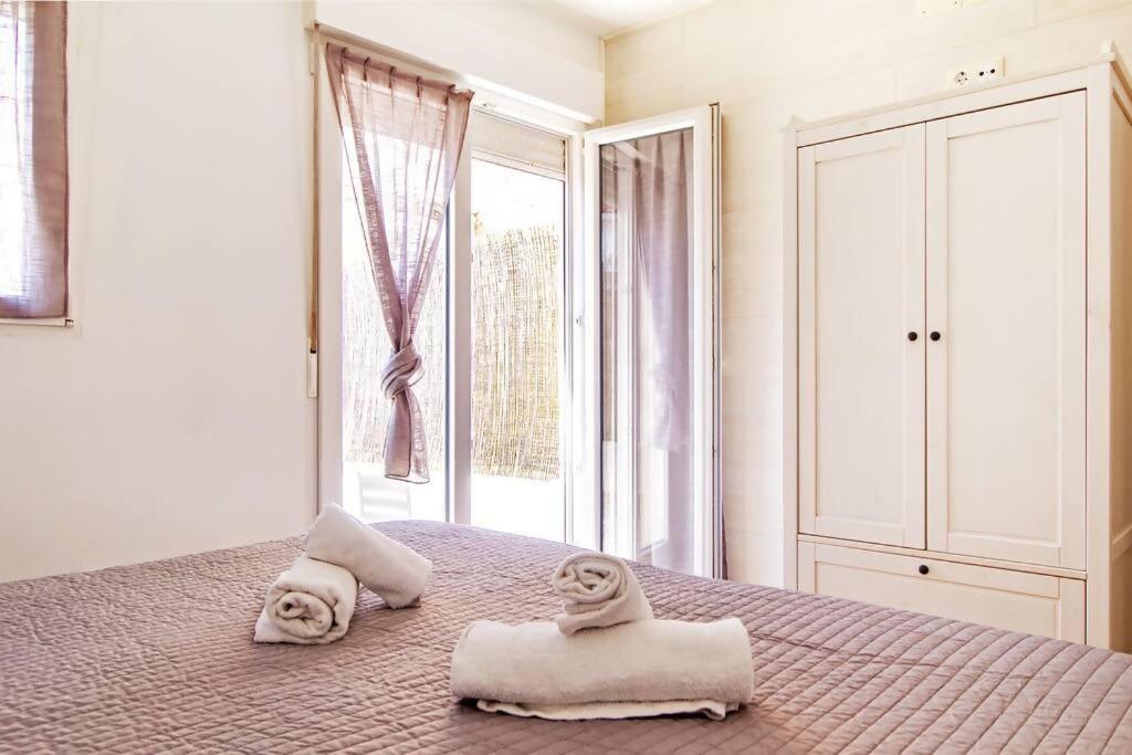 Apartamento Con Terraza Privada Cerca De La Playa Valencia Eksteriør billede